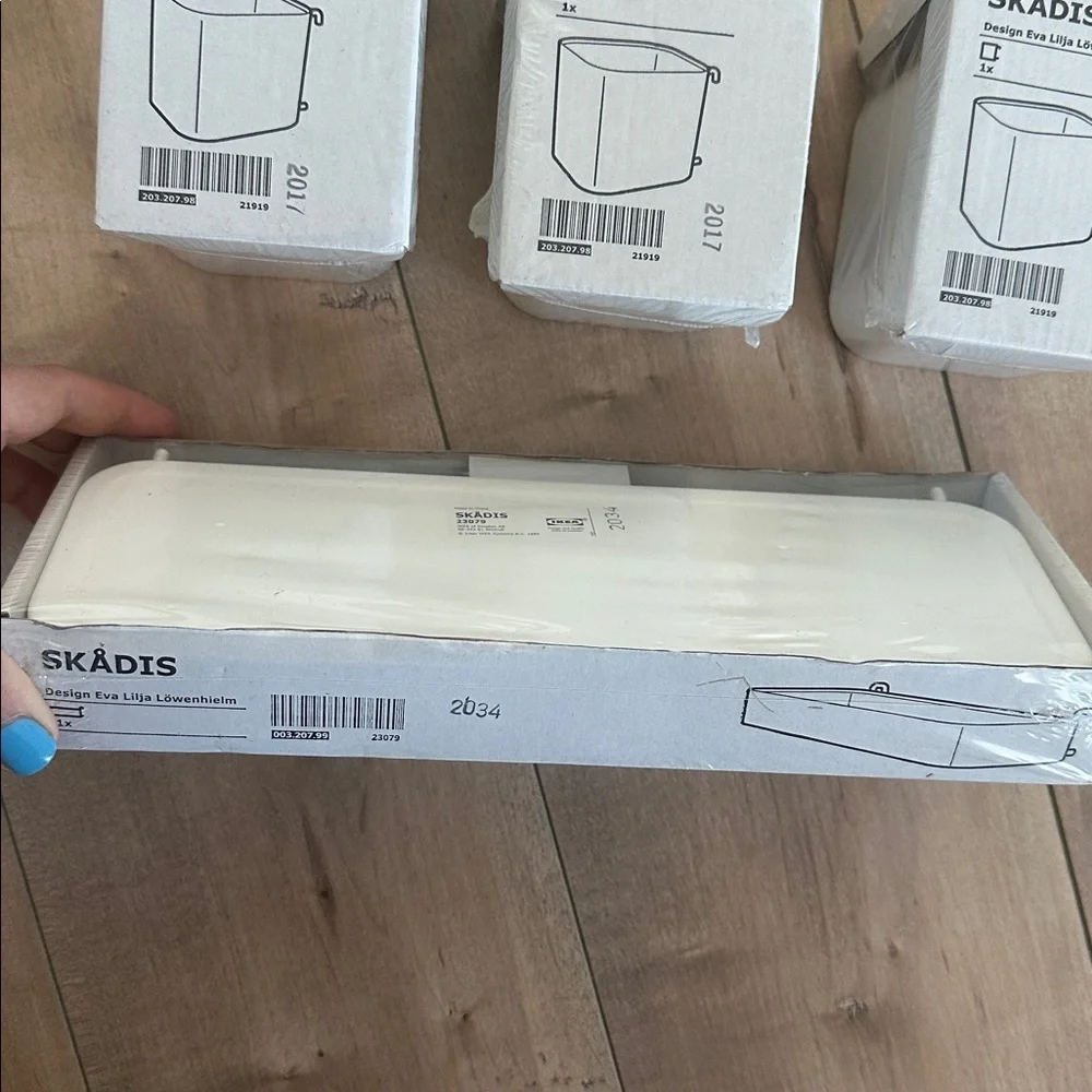 NEW IKEA Skadis White Containers (3) 203.207.98 & White Tray 003.207.99 Pegboard